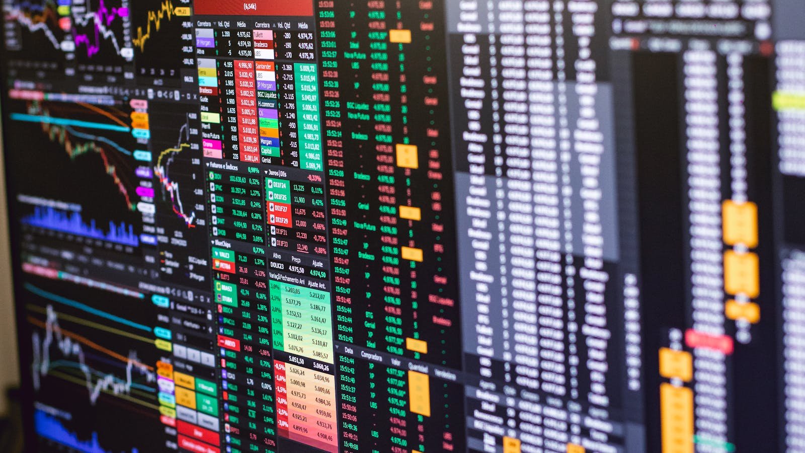 SEC Schedule TO Tender Offer Filings: 2026 Investor Guide to Reading Hostile Takeovers and Buyout Bids